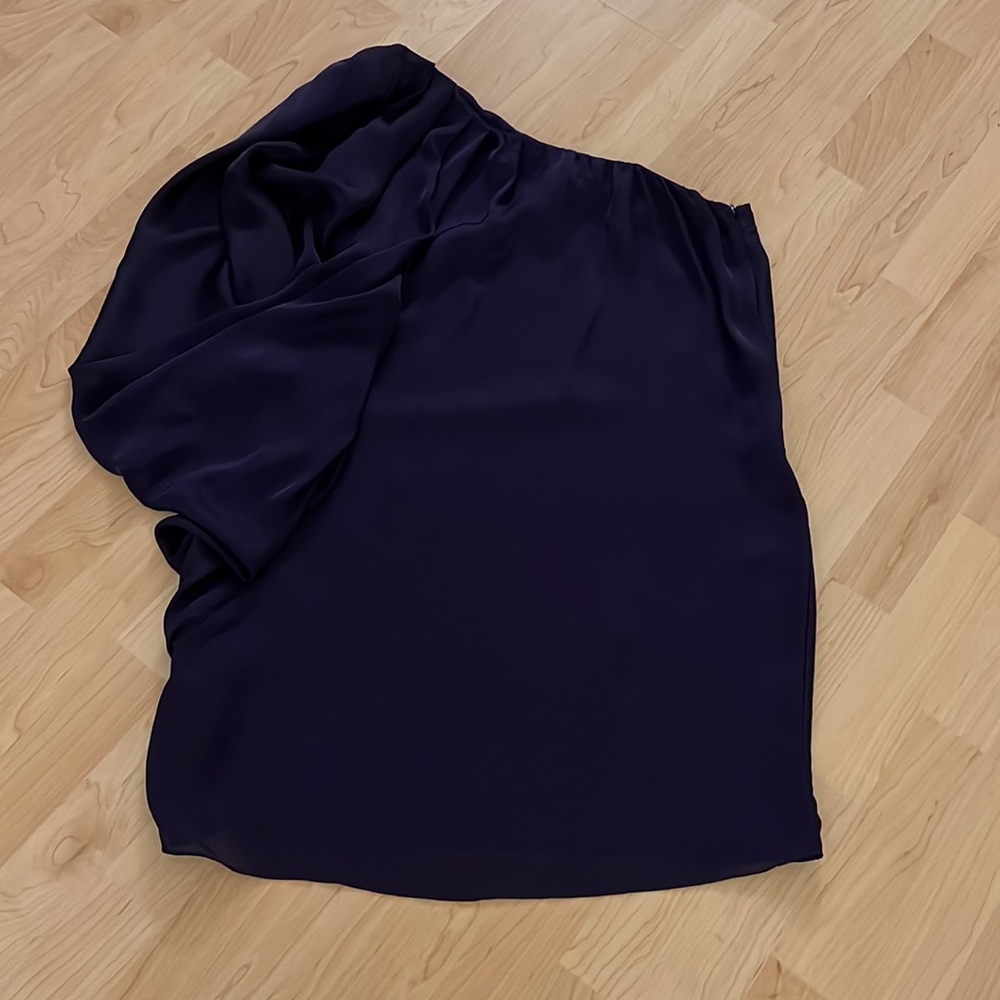 Gorgeous eggplant colored Cache one-shoulder cocktail dress. NWT!